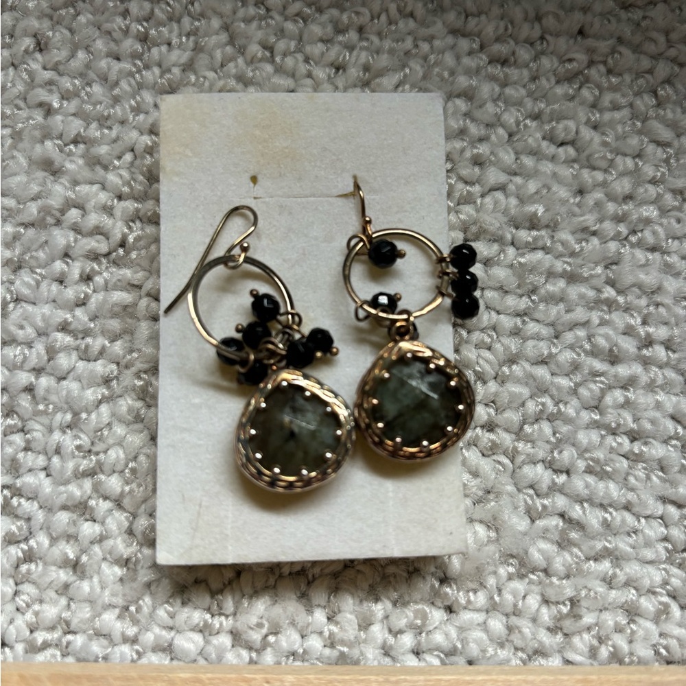 Labradorite earrings - Picture 3 of 6
